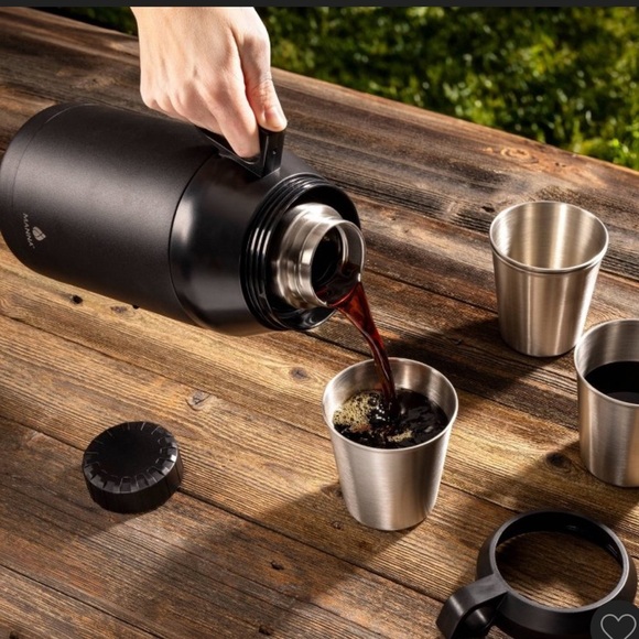 Manna 64oz Stack Growler Black Insulated Stainless Steel Double Wall BPA Free - Picture 3 of 11